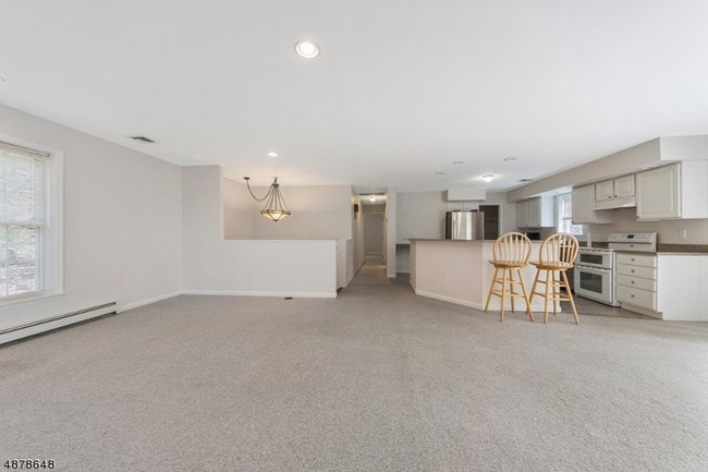 Building Photo - 41 Manor House Rd