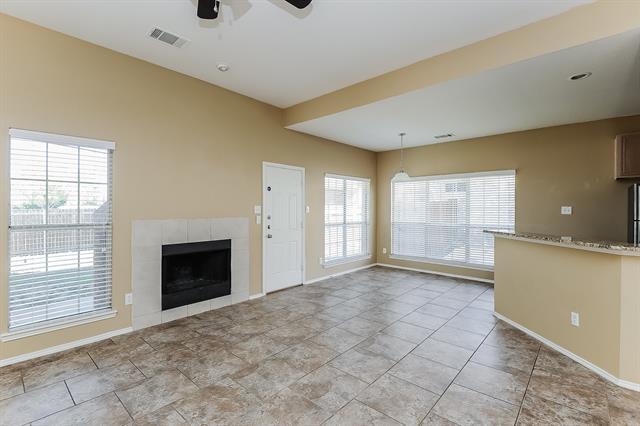 Foto del edificio - 7504 Quail Springs Dr
