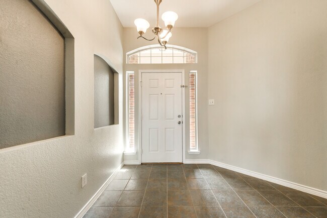 Foto del edificio - MOVE IN READY -- KELLER ISD
