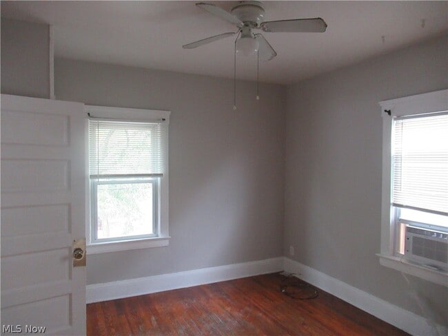 Building Photo - 2080 Halstead Ave
