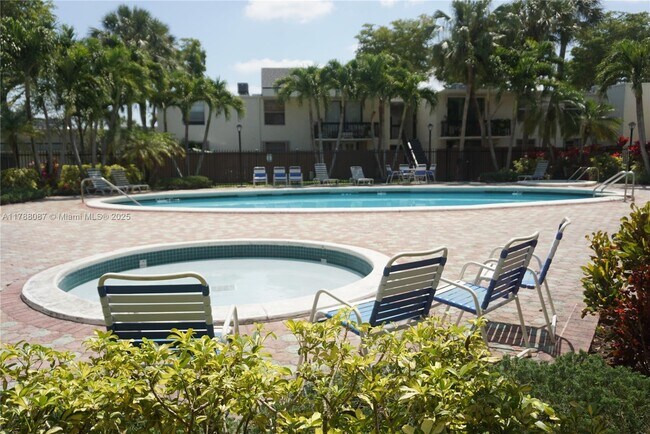 Foto del edificio - 8311 SW 142nd Ave
