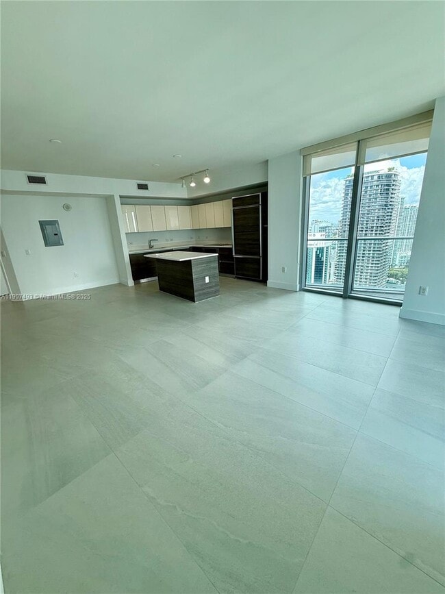 Foto del edificio - 1100 S Miami Ave