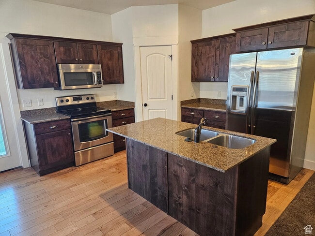 Kitchen - 772 S 150 E