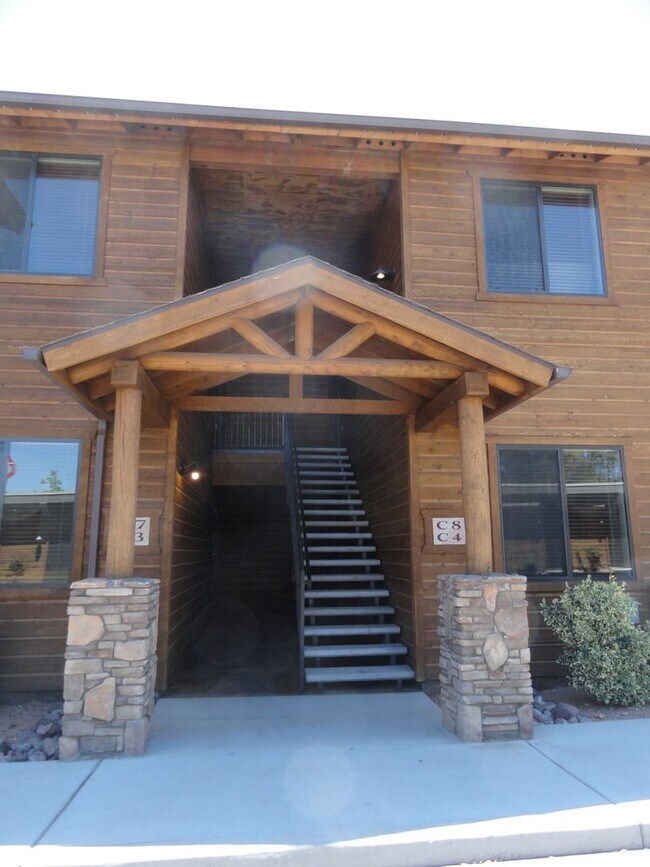 Foto del edificio - Bison Cove C8 ~ 2 bed / 2 bath