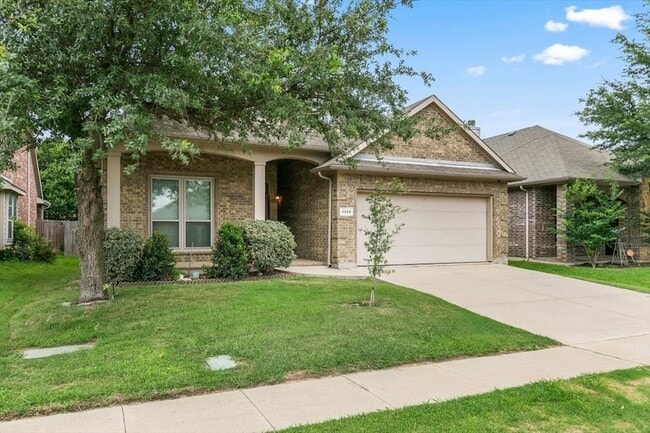 Building Photo - 1325 Amazon Dr