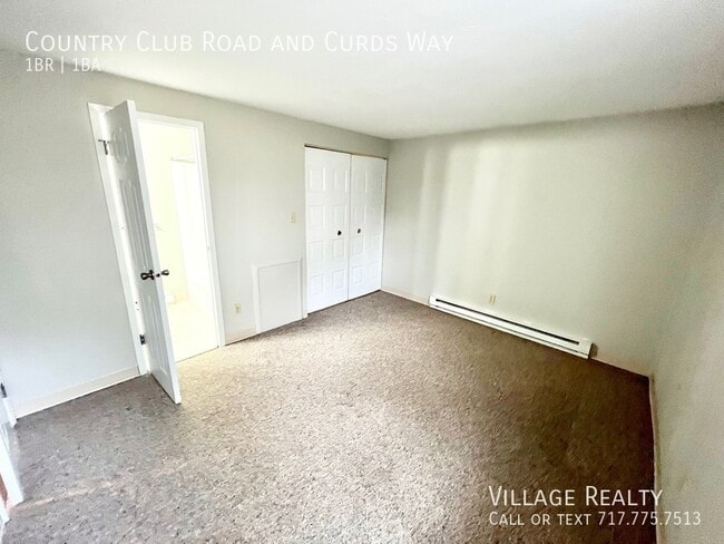 Building Photo - 681 Country Club Rd