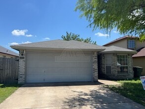 Building Photo - 1604 Grey Fox Trail