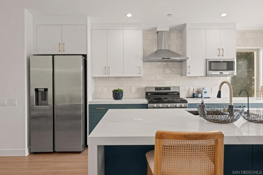 Photo - 2483 Oxford Avenue Unit