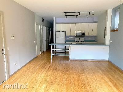 Building Photo - 840 N Wolcott Ave