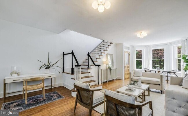 Foto del edificio - 3021 Dumbarton St NW