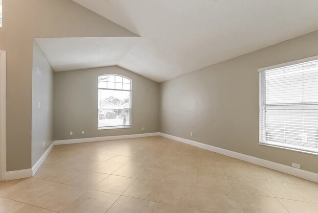Building Photo - 11877 Hatcher Cir
