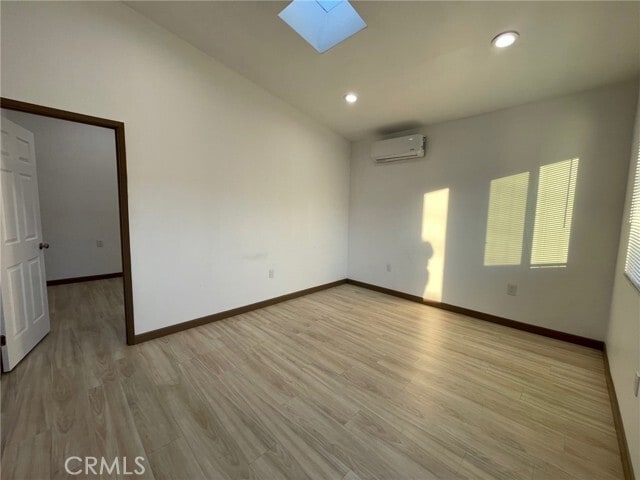 Foto del edificio - 751 Baylor Ave