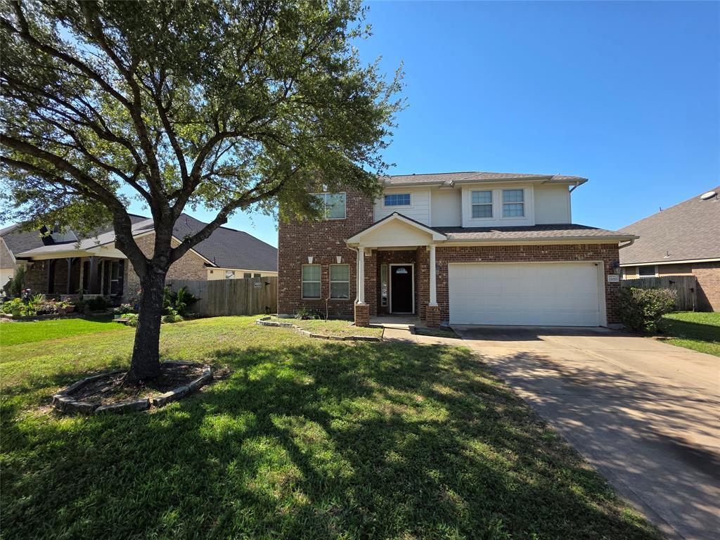 Foto principal - 22023 Cascade Hollow Ln