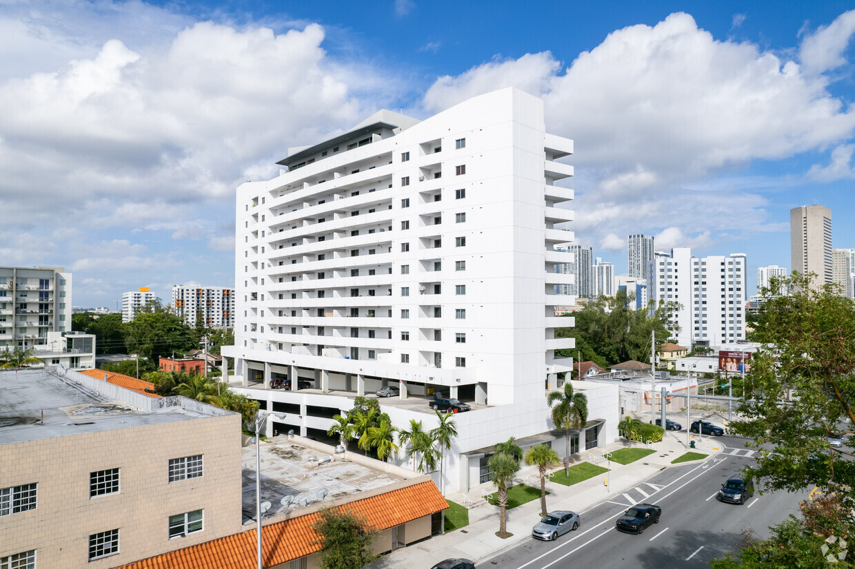 Primary Photo - Havana Lofts Condo