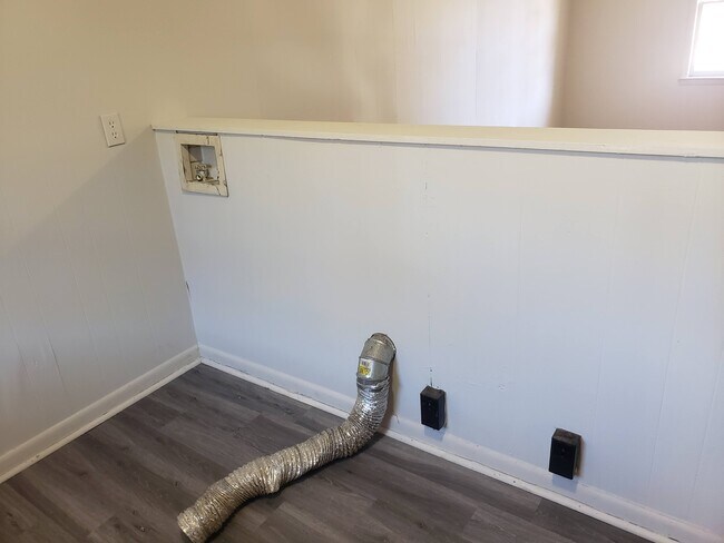 Foto del edificio - 219 Nichol St