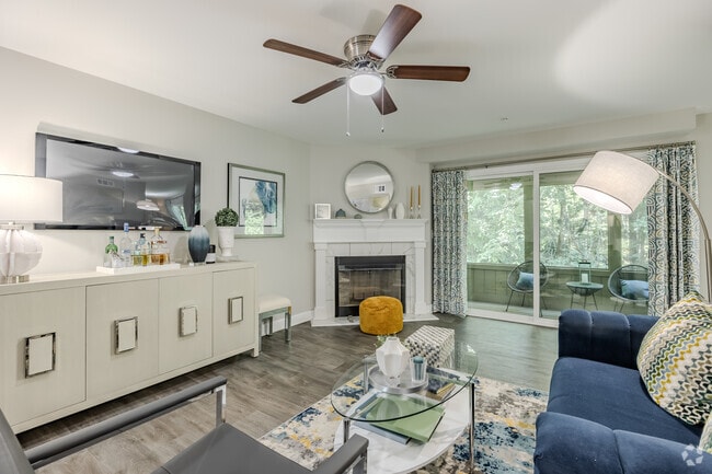 2BR, 2BA - 1196SF - Living Room - Azalea Hills Condominium