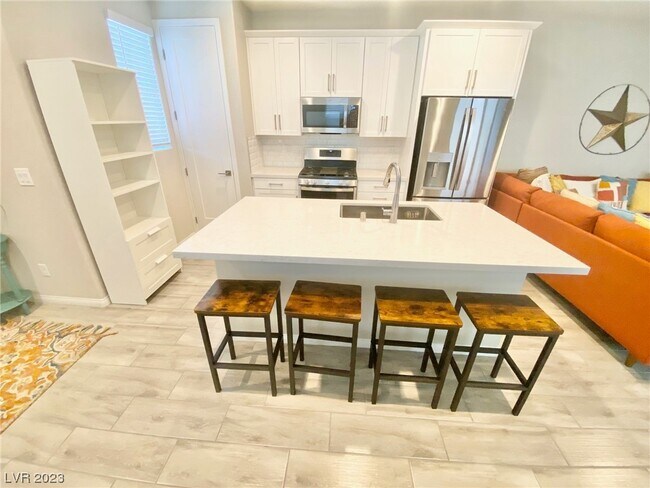 Foto del edificio - 11649 Bearpaw Meadow Ave