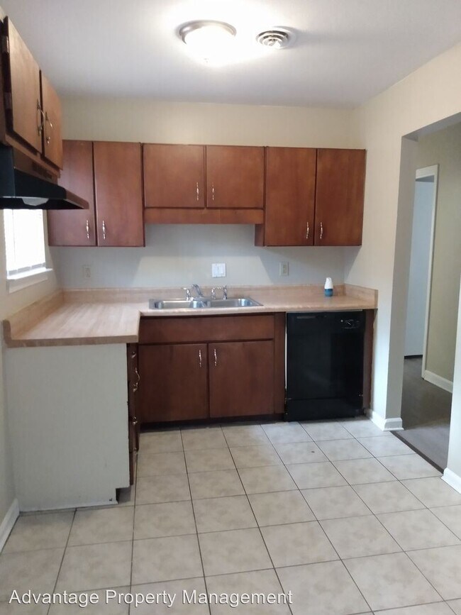 Building Photo - 3 br, 1 bath House - 5155 Christopher Ave.