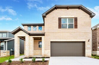 Building Photo - 732 Gray Fox Lp
