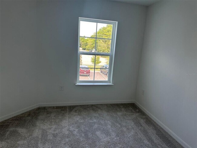 Foto del edificio - 737 W Oak Dr