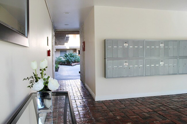 Foto del edificio - Somerset Place Apartments