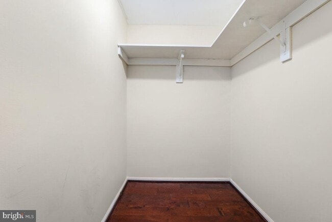 Building Photo - 5903 Mt Eagle Dr