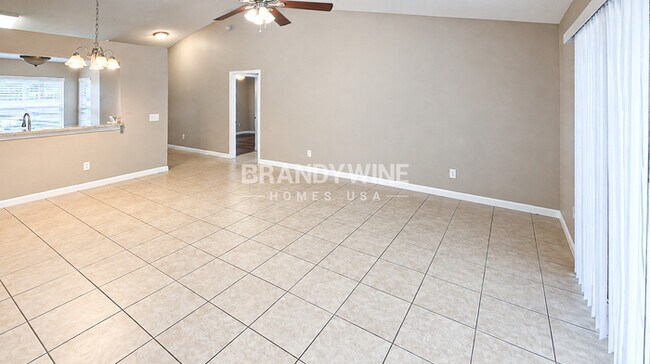 Foto del edificio - 2739 Annhurst Ave