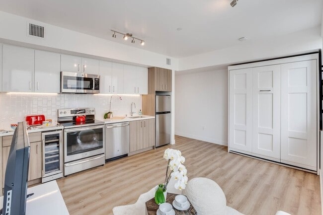 Foto del edificio - 601 Tennessee St