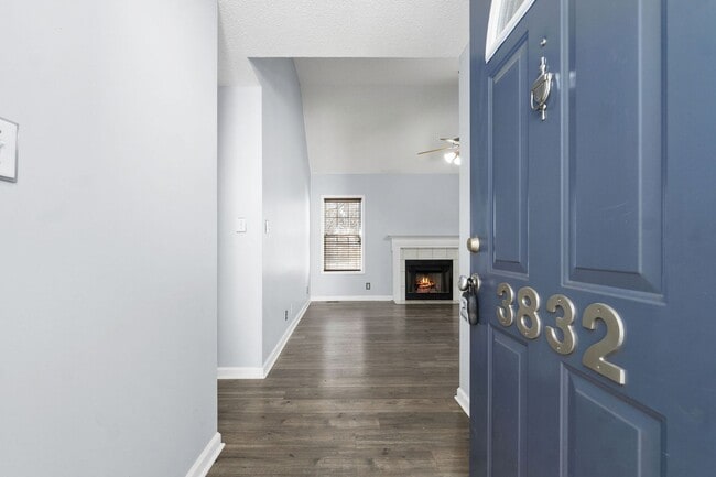 Building Photo - 3832 Cannondale Dr