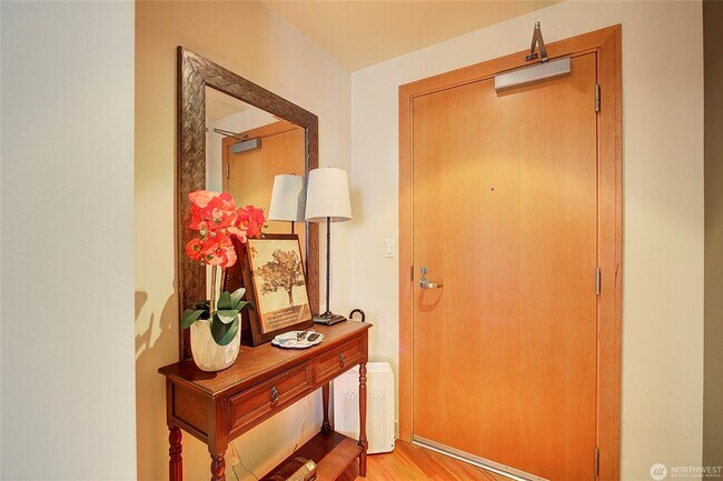 Foto del edificio - 2Bd/2Ba Bellevue Condo