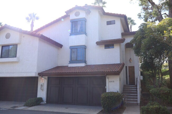 Foto del edificio - Spacious 3 bedrooms 3 full baths home in Chula Vista