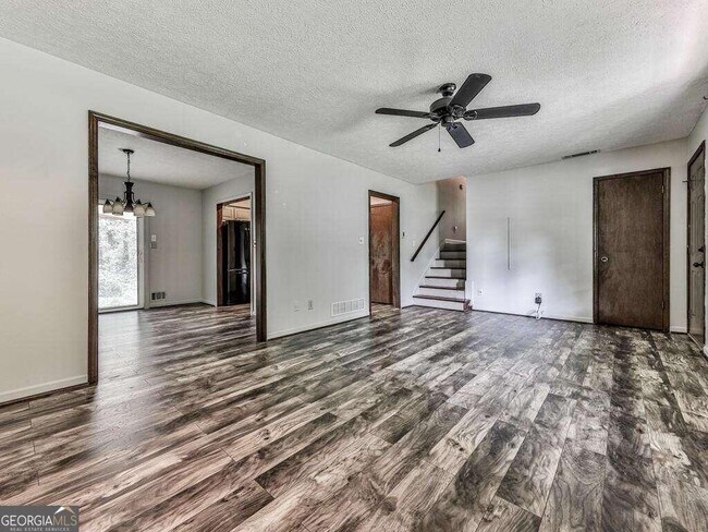 Building Photo - 1767 Wingard Dr