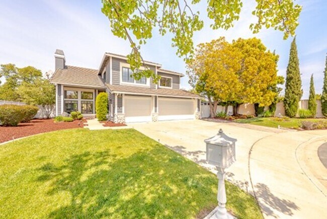 Foto del edificio - Upscale Single Family Home