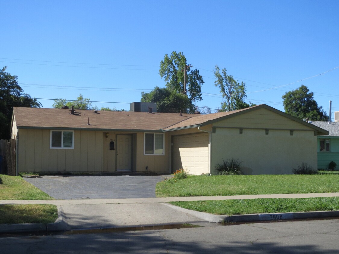 Foto principal - Affordable 3 bedroom home, recently remode...