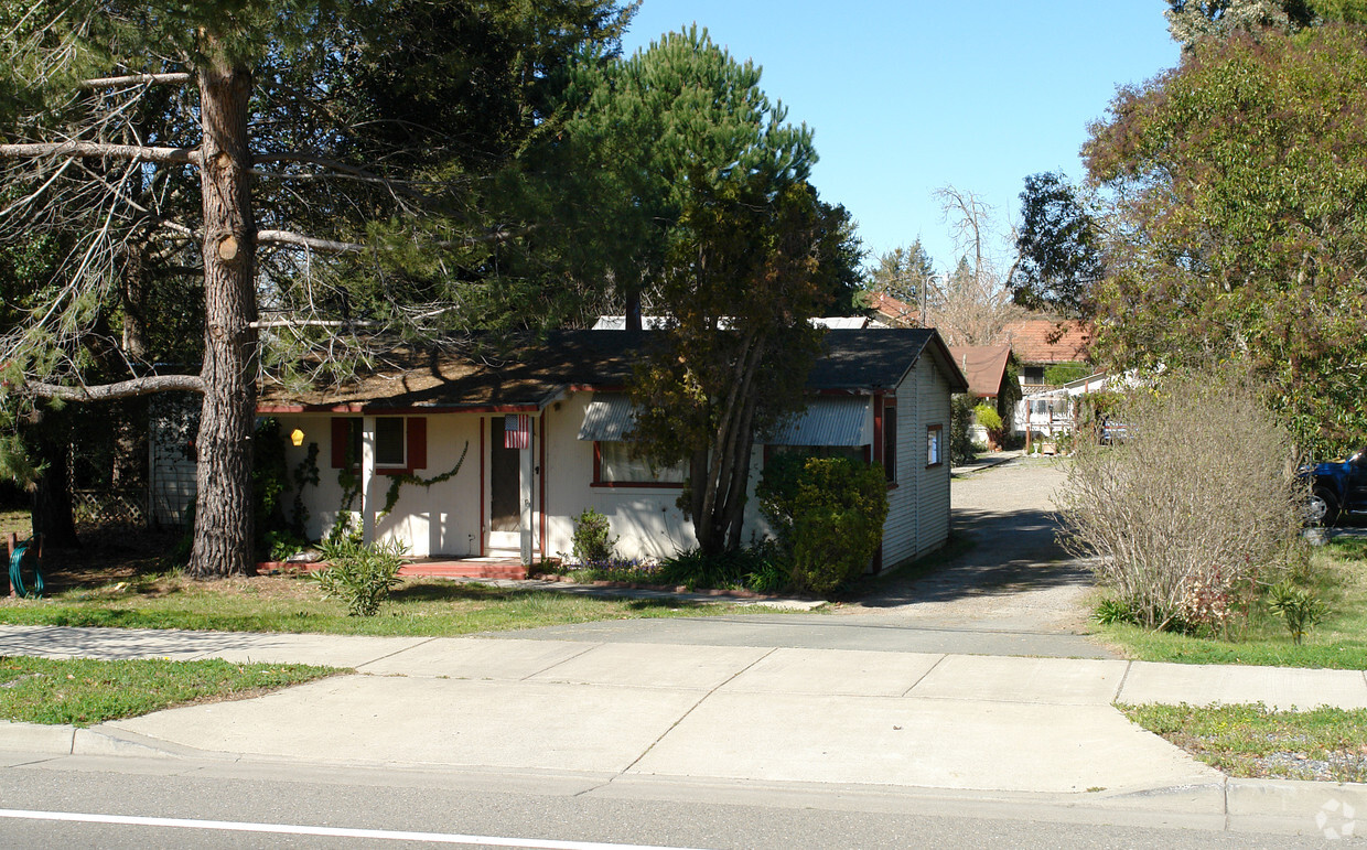 Primary Photo - 2291 Guerneville Rd