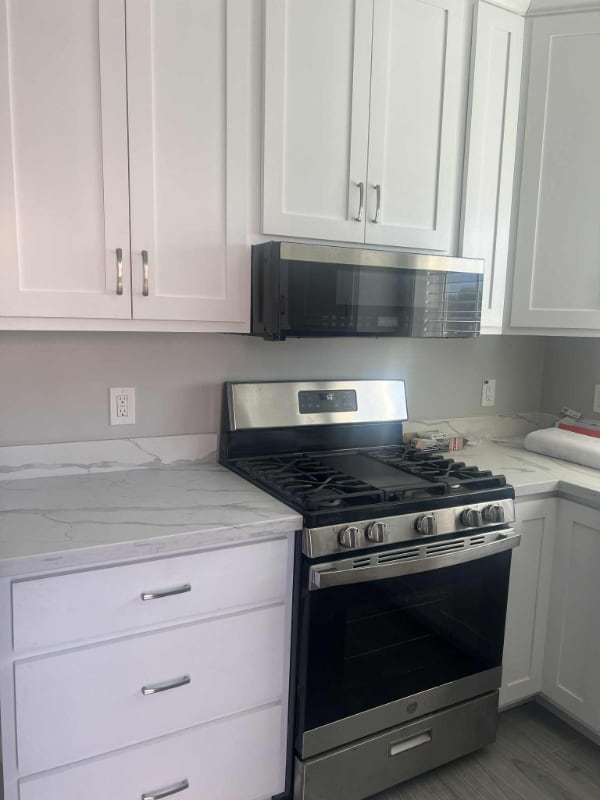 Foto principal - 808 Colton Dr