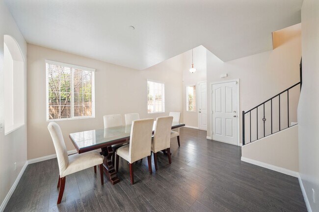 Foto del edificio - 3072 Parkway Cir