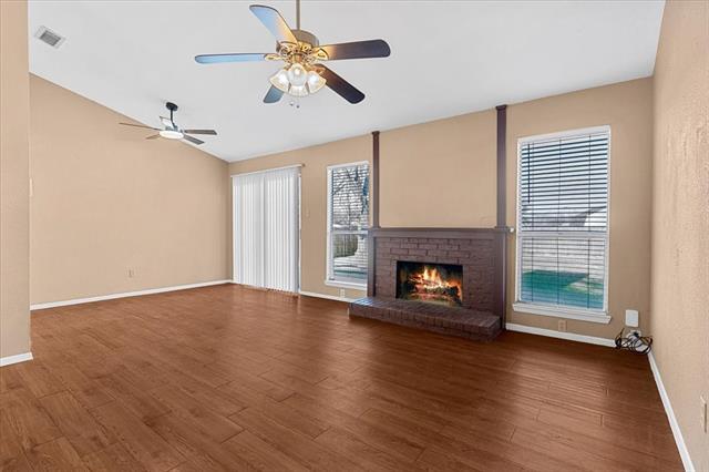 Building Photo - 3807 Glengate Dr