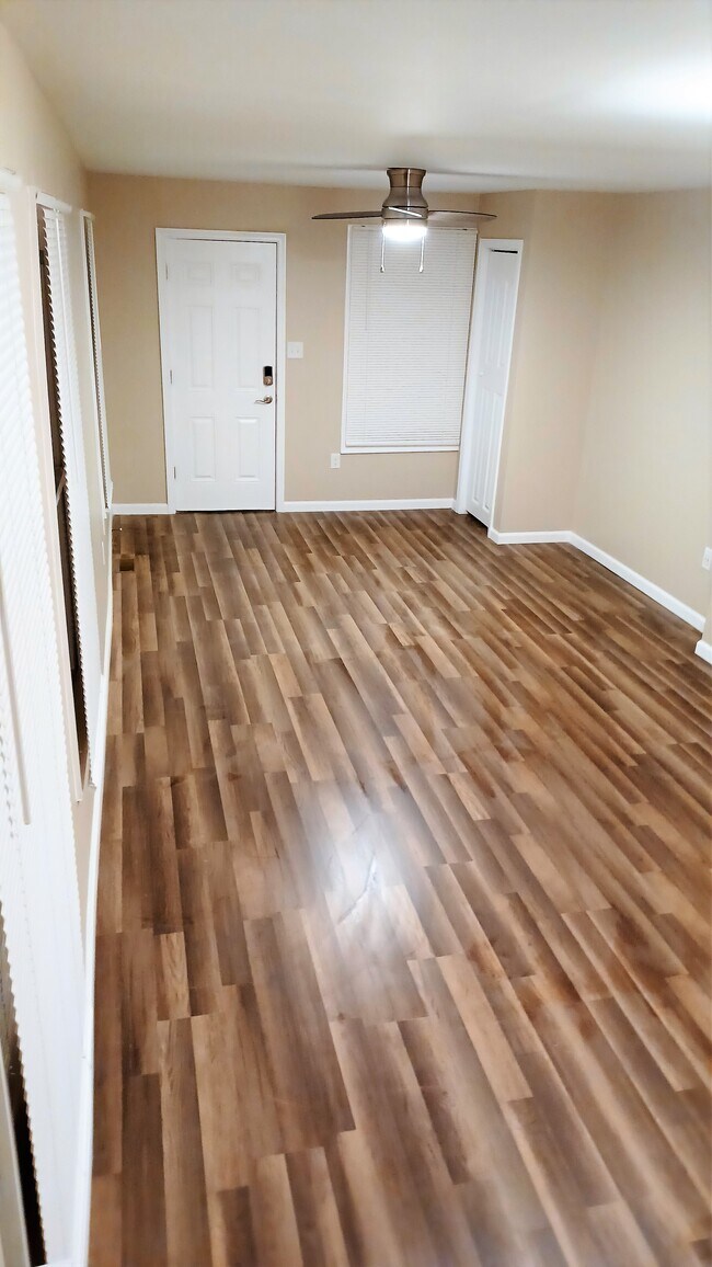 Sala de estar/comedor - 135 Hamilton Ave
