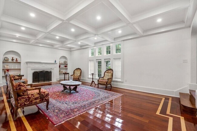 Foto del edificio - 17 Chestnut Hill Ter
