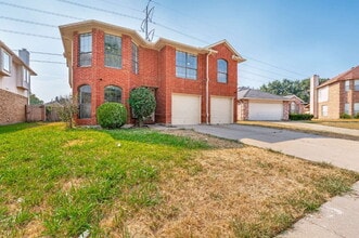 Building Photo - 5712 Indian Hill Dr
