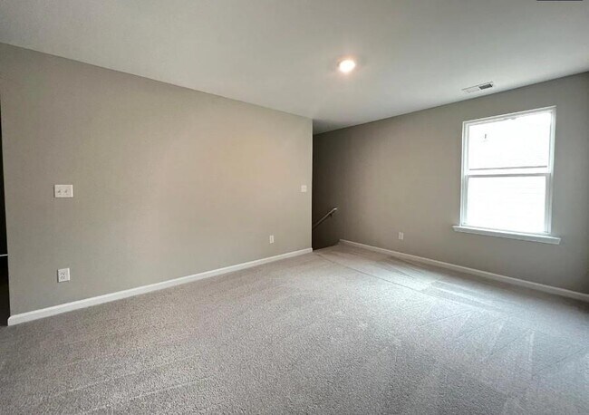 Foto del edificio - 140 Golden Eagle Pkwy