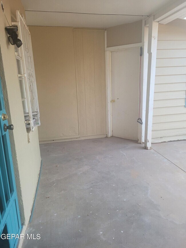 Building Photo - 7301 Edgemere Blvd