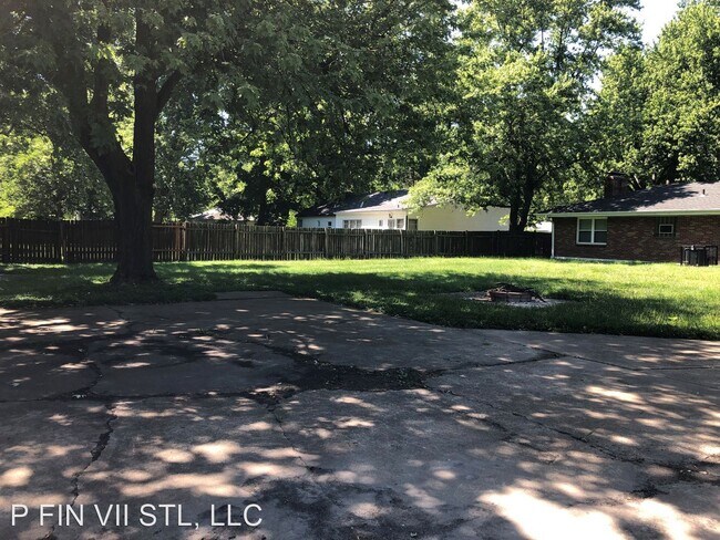 Building Photo - 3 br, 2 bath House - 1440 Trampe Ave