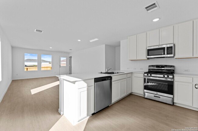 Foto del edificio - 3820 Swift Fox Rd