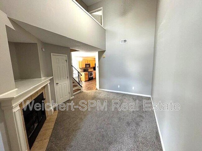 Building Photo - 9258 Lazzini Cove