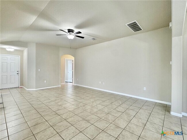 Foto del edificio - 1024 Britt Ln