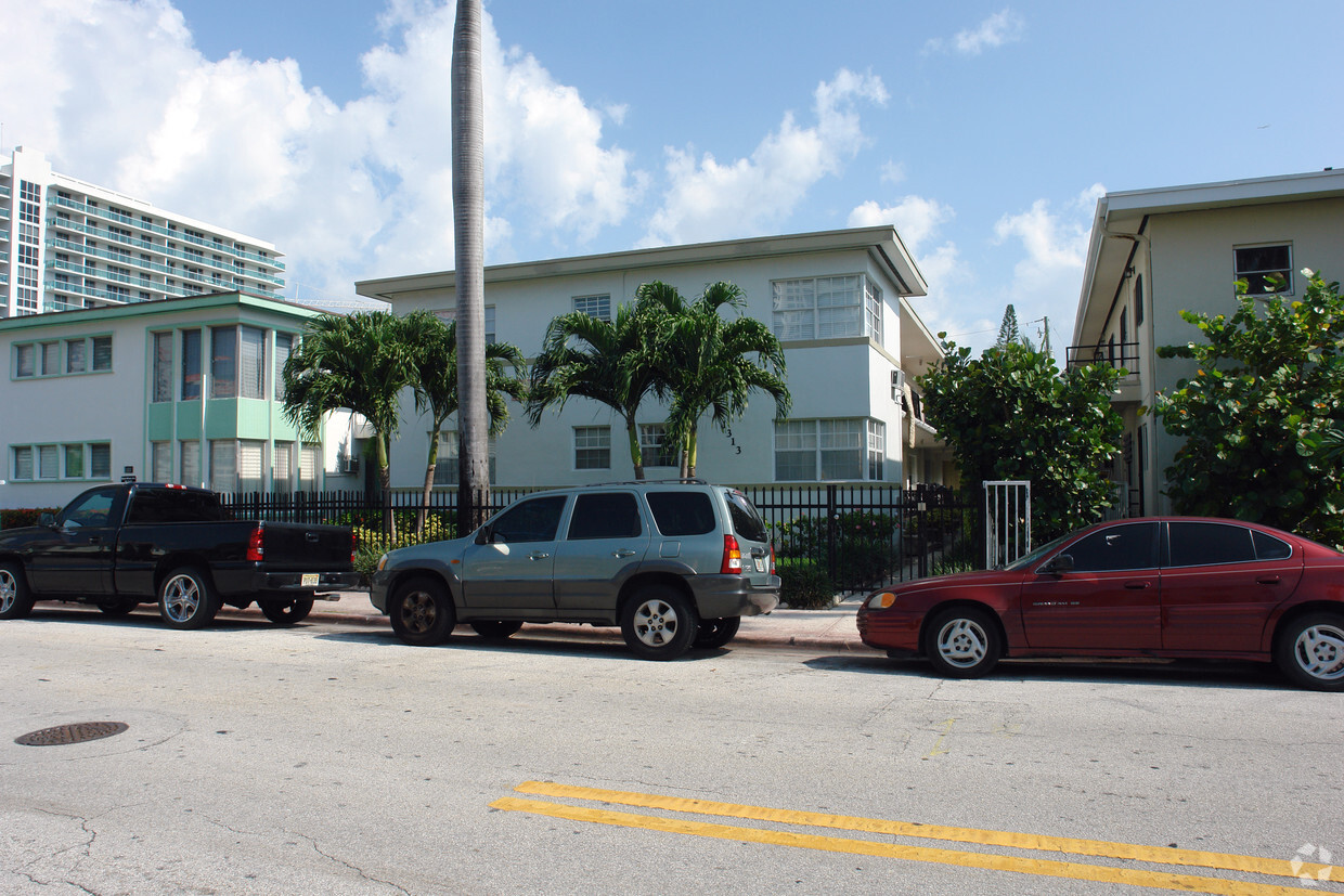 Foto del edificio - Alton Beach Apartments