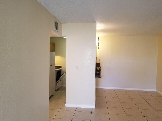 Foto del edificio - 6023 10th Ave N