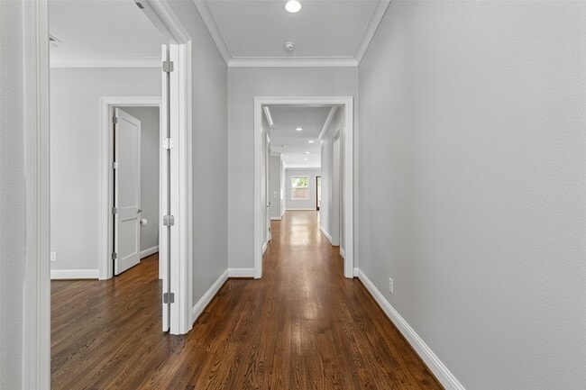 Building Photo - 6030 Vickery Blvd